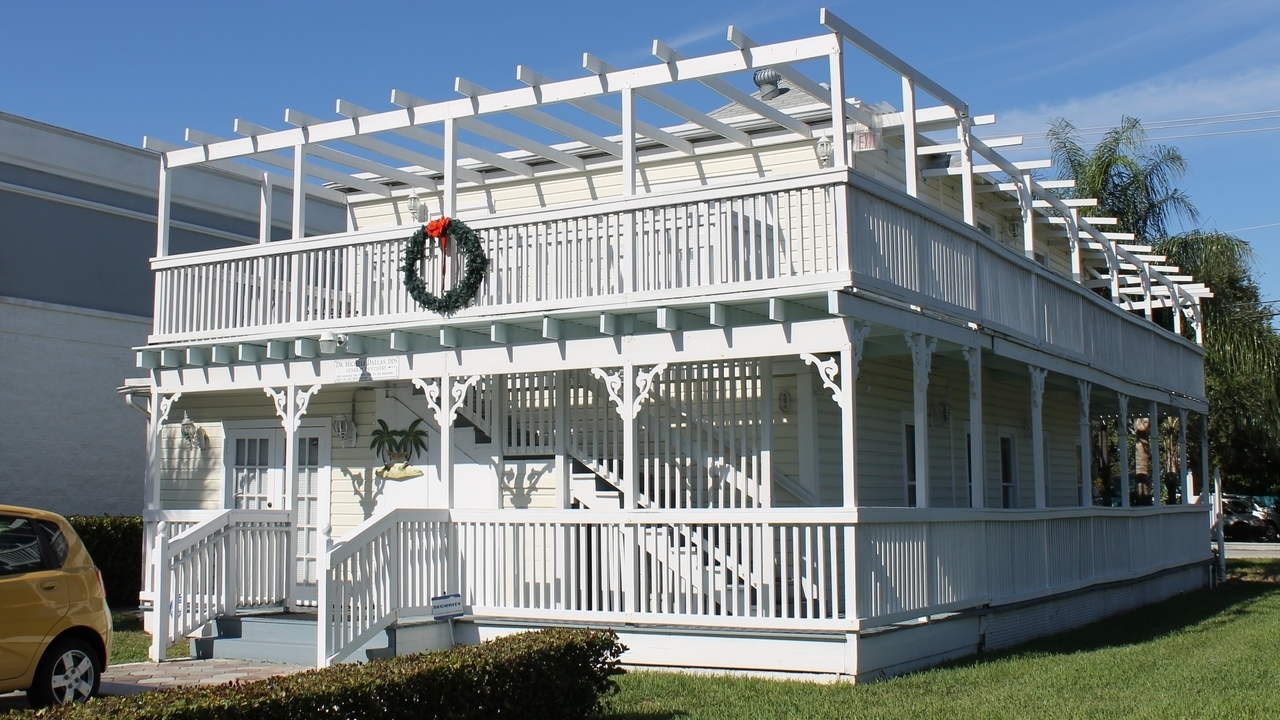 Image 4