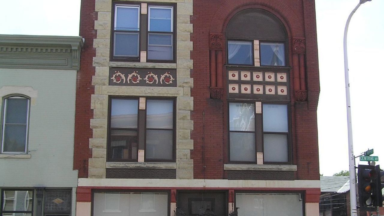Image 1