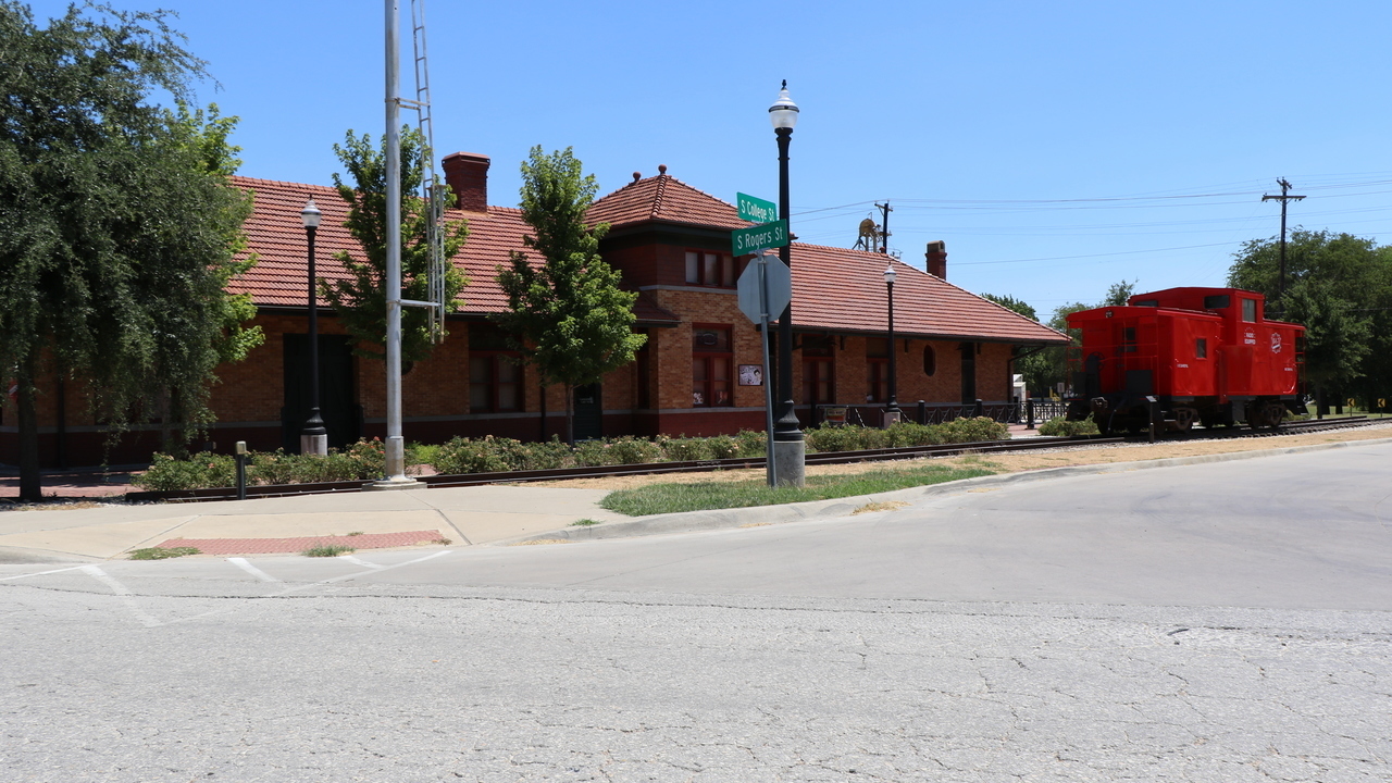 Image 4